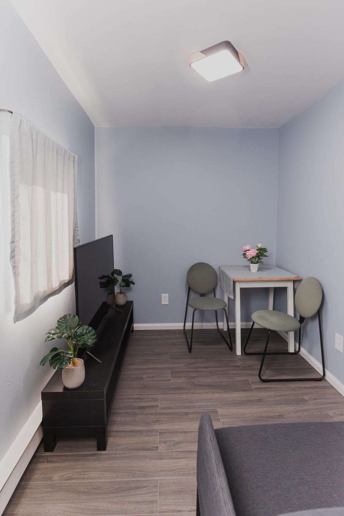 Avenir Centre Suite - Near Nbcc, Moncton Hospital, Airport Bagian luar foto